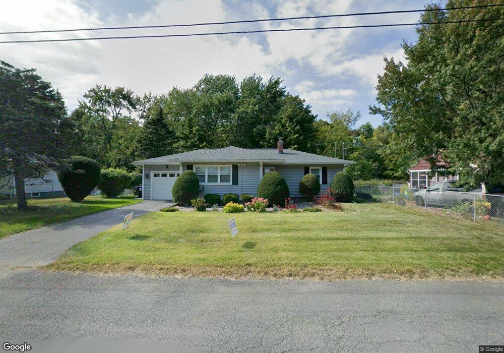 25 Woodland St, Holyoke, MA 01040 - photo 1