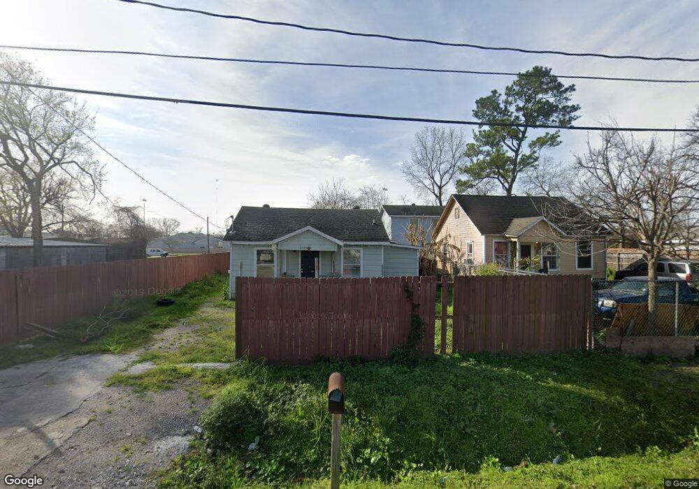 2122 Linder St, Houston, TX 77026 - photo 1