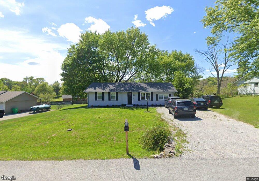 8201 Sara Ln, Georgetown, IN 47122 - photo 1