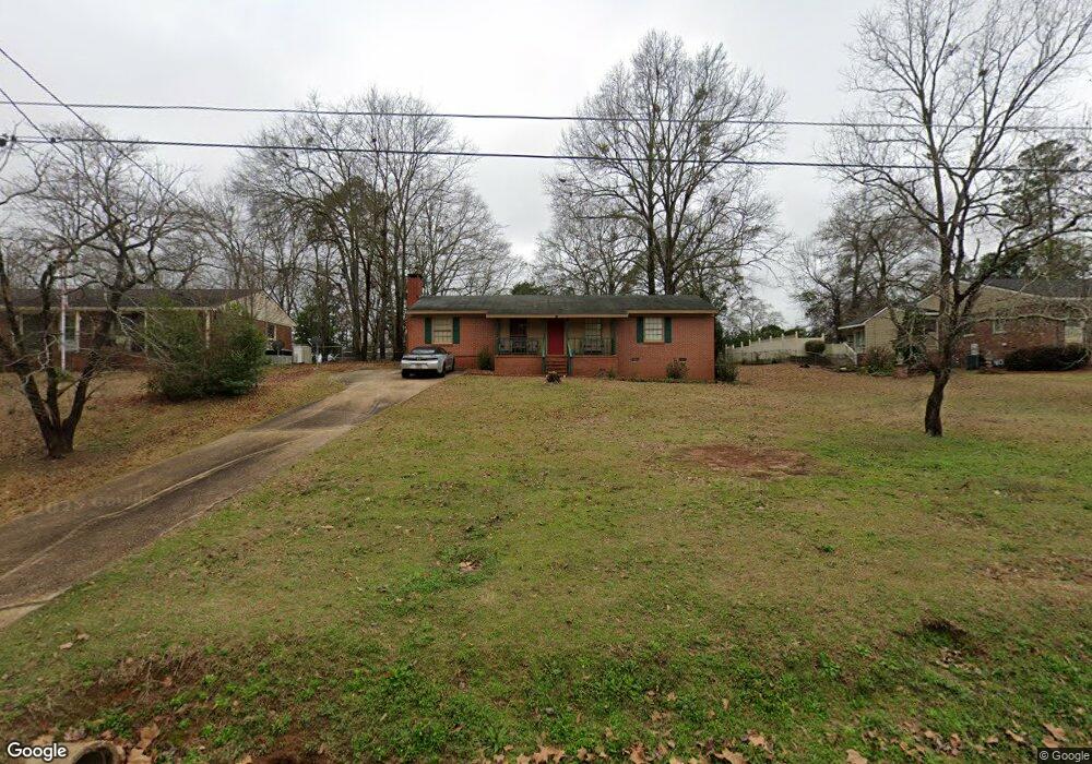 208 Pineview Dr, Americus, GA 31709 - photo 1