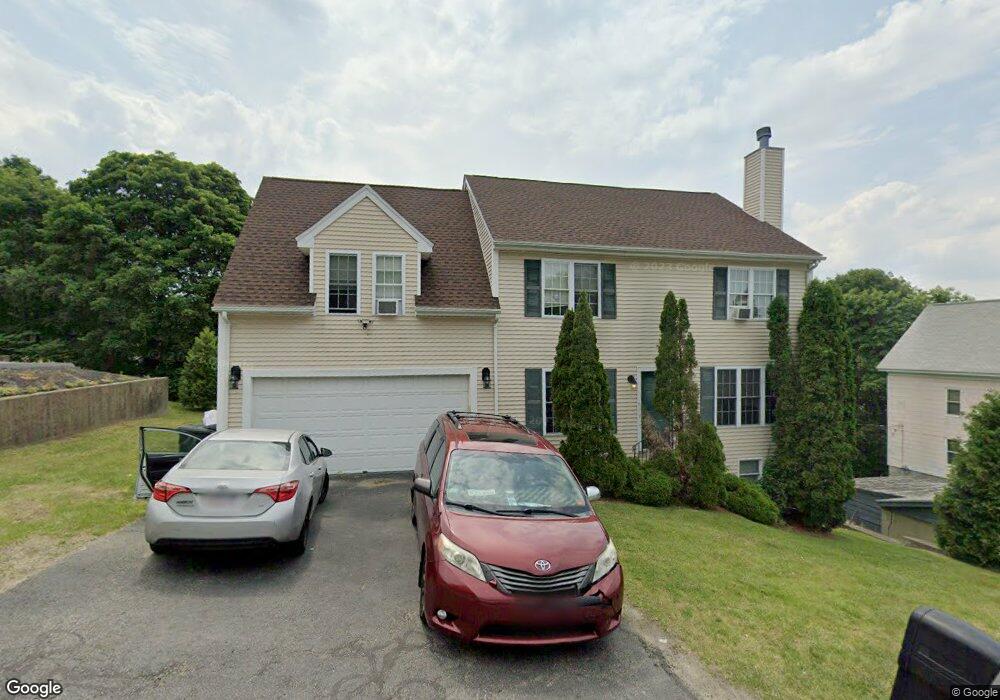 14 Dixon Ave, Worcester, MA 01605 - photo 1