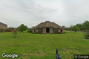 769 W Lake Dr, Port Allen, LA 70767