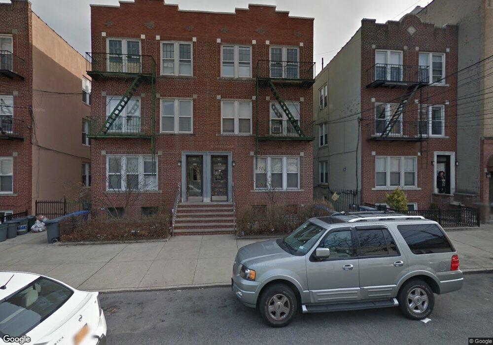 2263 41st St, Long Island City, NY 11105 - photo 1