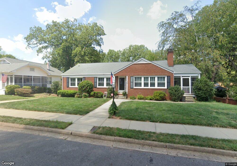 524 Carroll St, Statesville, NC 28677 - photo 1