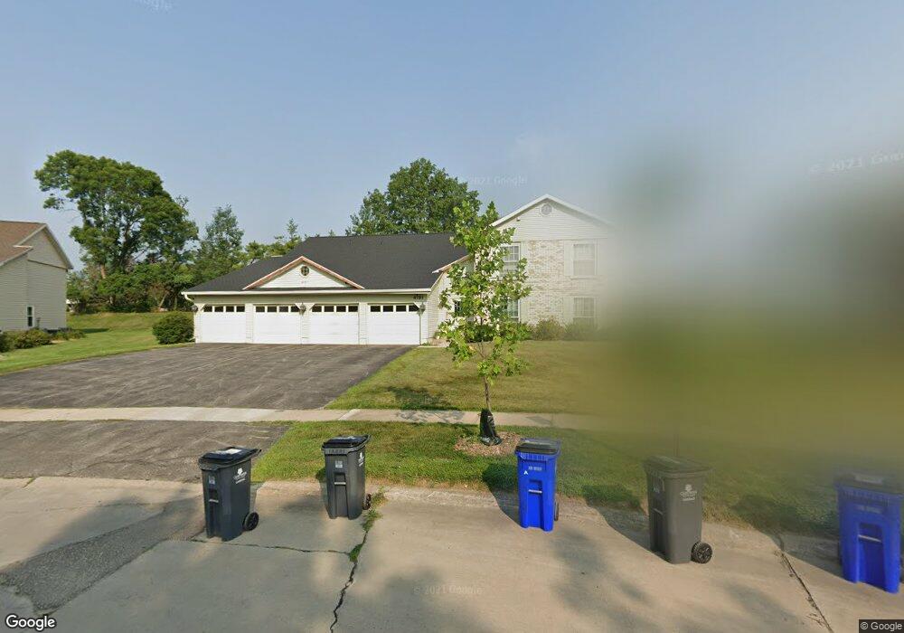 4131 Lexington Dr NE, Cedar Rapids, IA 52402 - photo 1