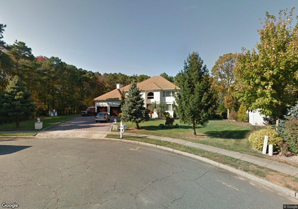 5 Minuteman Ct, Old Bridge, NJ 08857 - photo 1