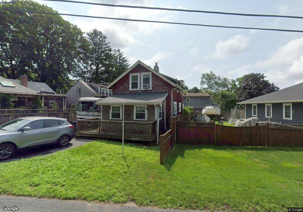 11 Howland Ave, South Dartmouth, MA 02748 - photo 1