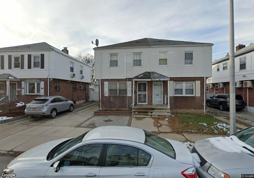 61-44 148th Place, Flushing, NY 11367 - photo 1