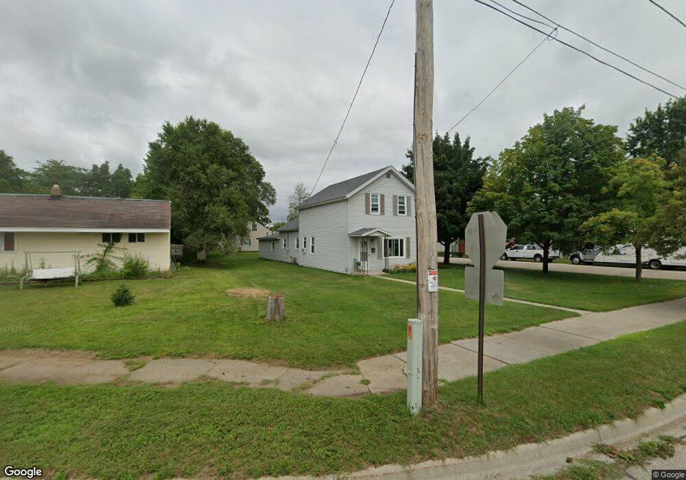 2200 11th Ave, Menominee, MI 49858 - photo 1