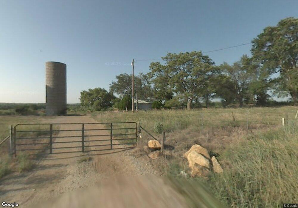 2020 SW 49th St, Topeka, KS 66609 - photo 1