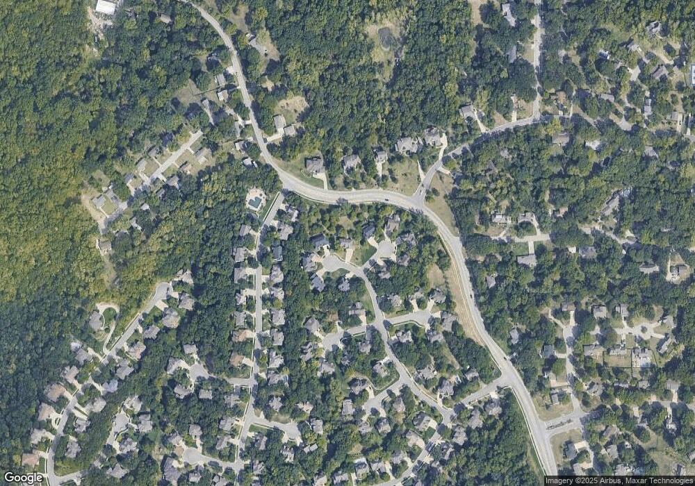 4827 Oakview St, Shawnee, KS 66216 - photo 1