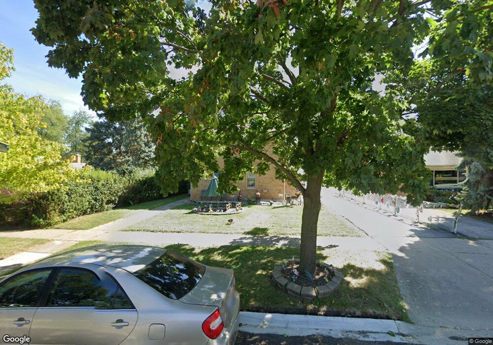 1031 Flossmoor Ave, Waukegan, IL 60085 - photo 1