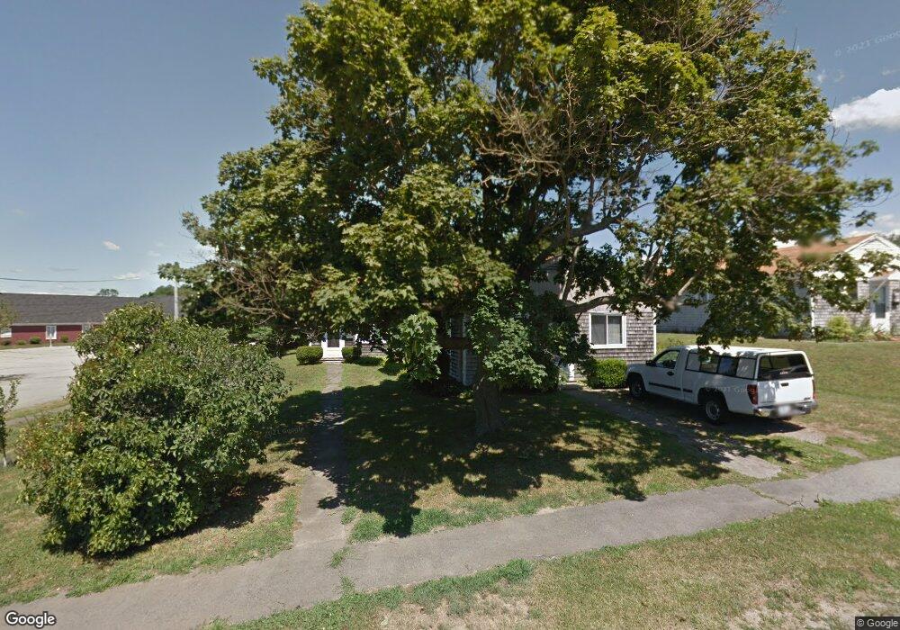 10 Ludlow Rd, Middletown, RI 02842 - photo 1