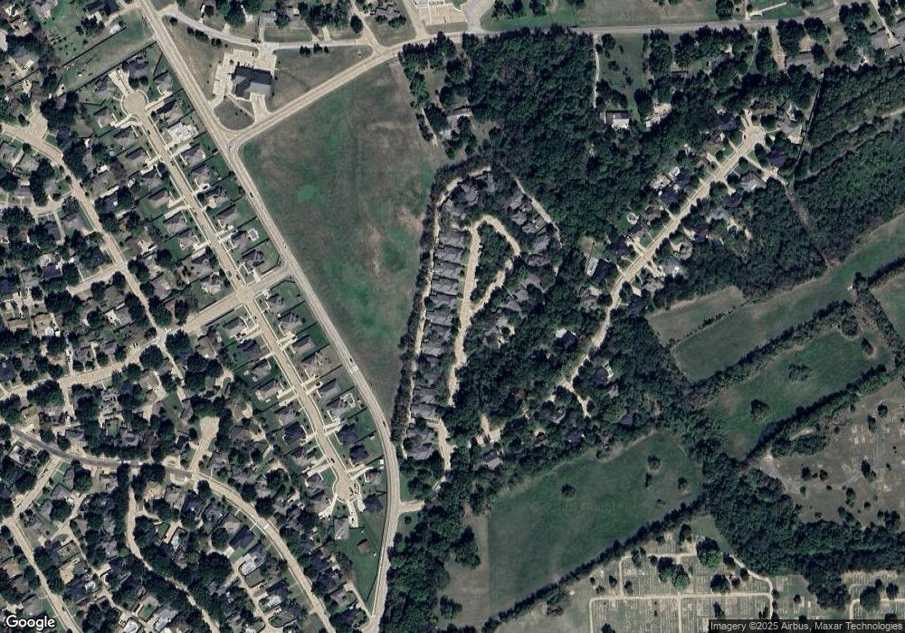 718 Oak Creek Ct, Ennis, TX 75119 - photo 1