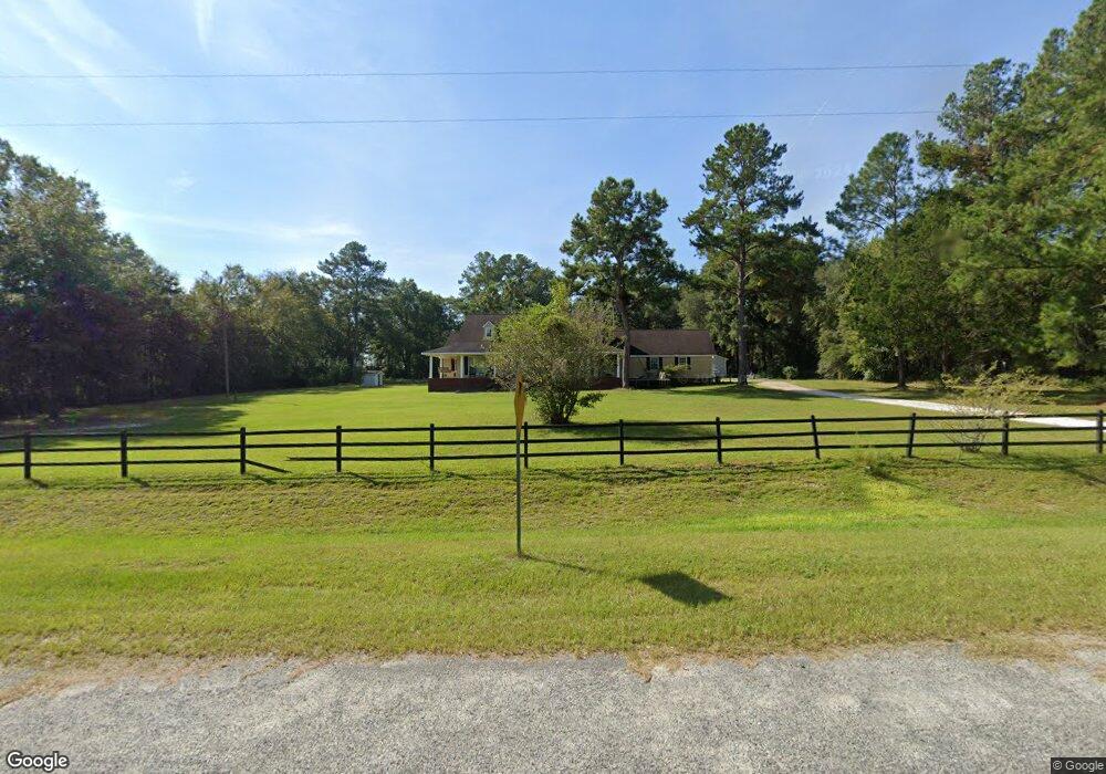 4555 Oak View Cir, Waycross, GA 31503 - photo 1