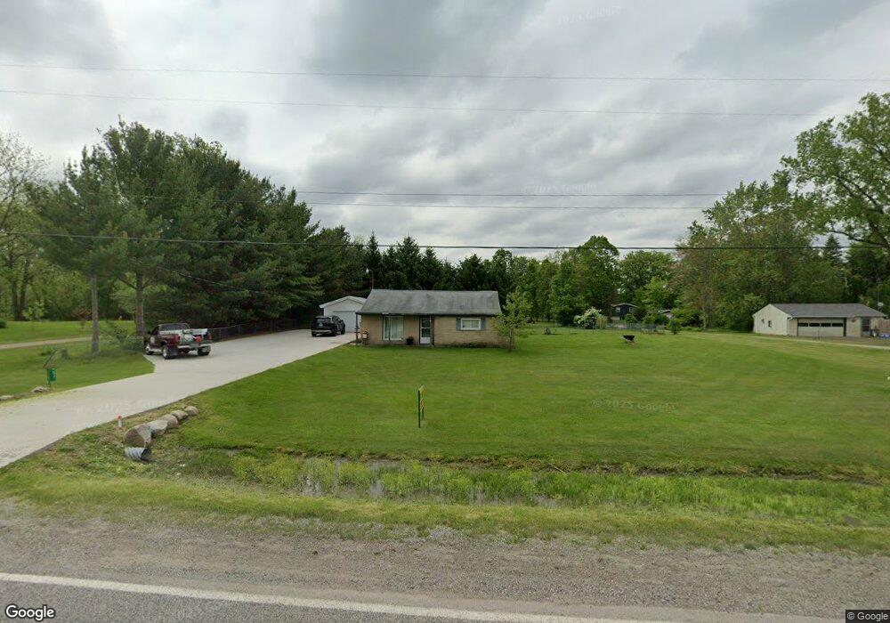 7477 Coldwater Rd, Flushing, MI 48433 - photo 1