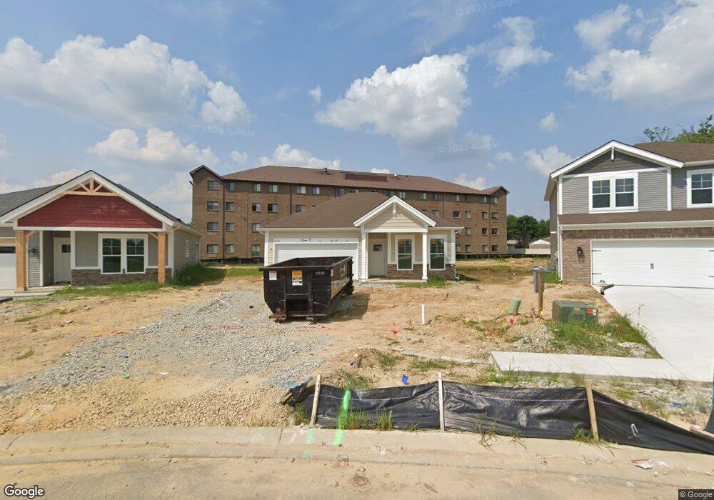 6514 Oak Village Dr, Louisville, KY 40228 - photo 1