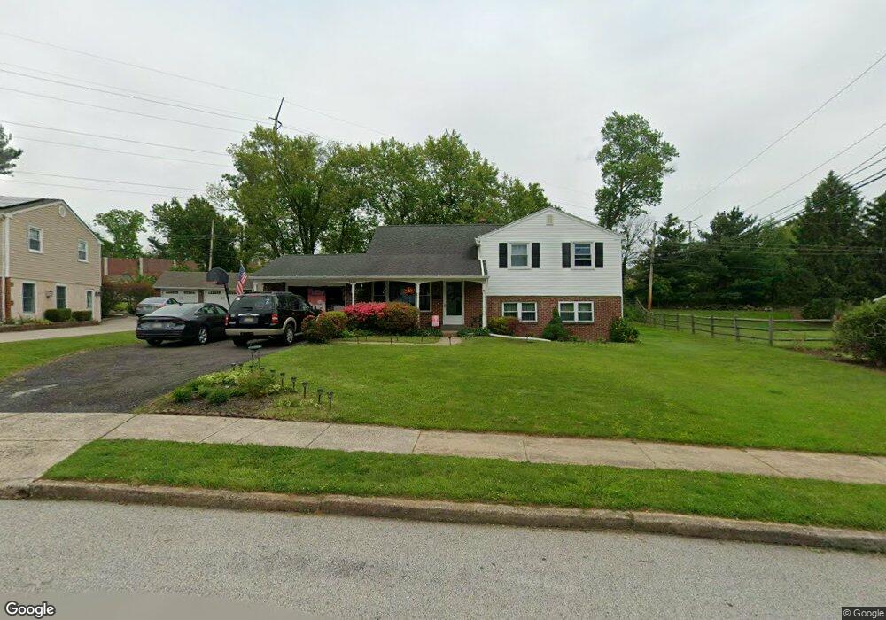 1606 Dogwood Rd, Flourtown, PA 19031 - photo 1