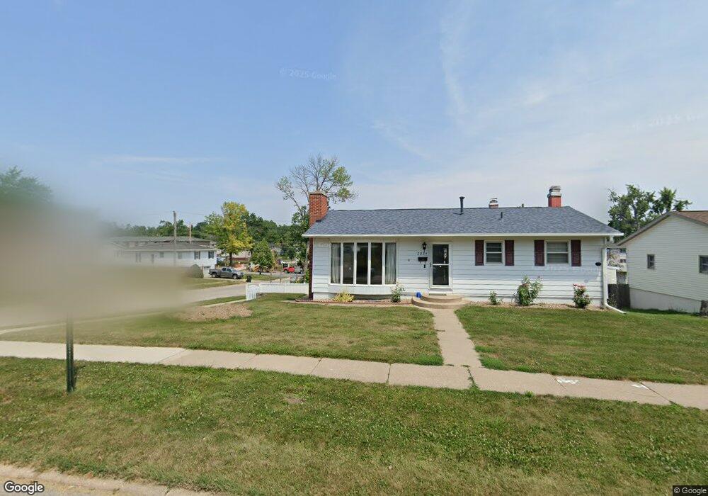 2842 Muriel Dr NW, Cedar Rapids, IA 52405 - photo 1