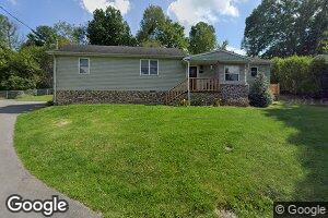 163 Lincoln St, Crab Orchard, WV 25827