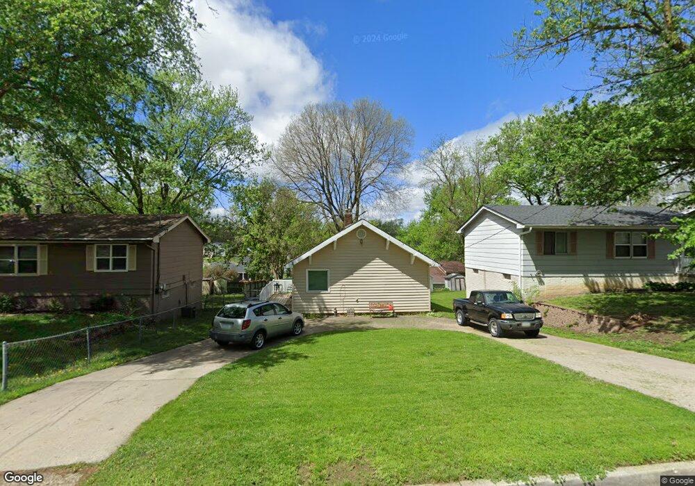 5810 SW 3rd St, Des Moines, IA 50315 - photo 1