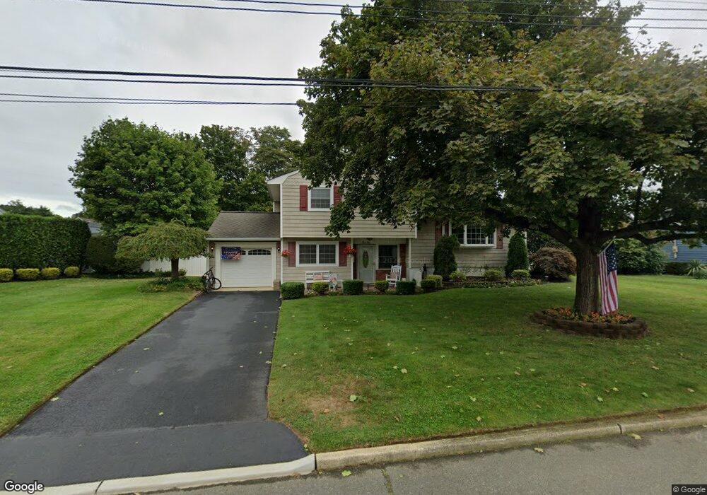 42 Sherwood Rd, Red Bank, NJ 07701 - photo 1