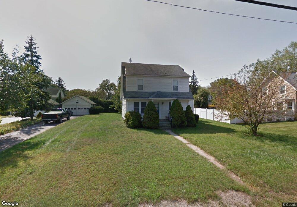 846 Main Ave, Warwick, RI 02886 - photo 1