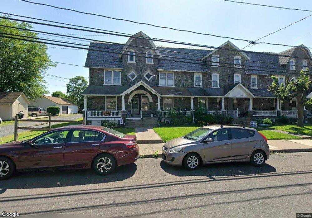 217 N Ambler St, Quakertown, PA 18951 - photo 1