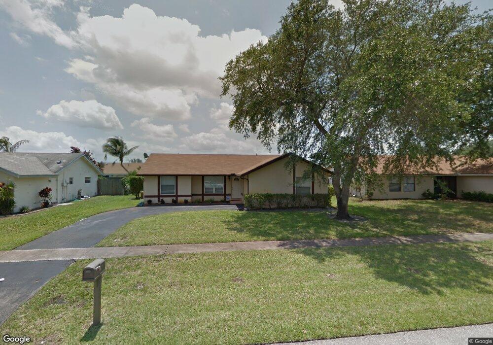 9372 Gettysburg Rd, Boca Raton, FL 33434 - photo 1