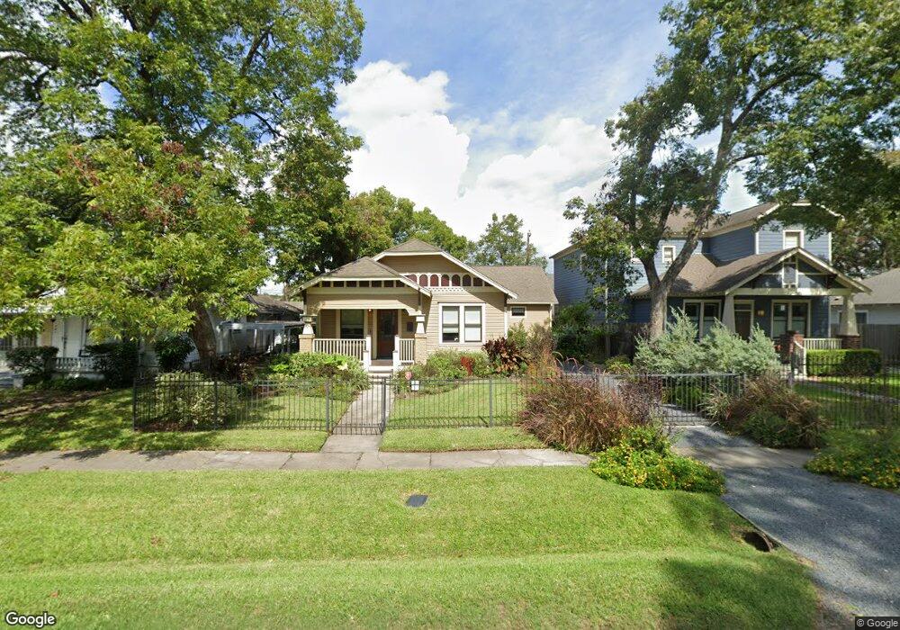 705 E 13th 1/2 St, Houston, TX 77008 - photo 1