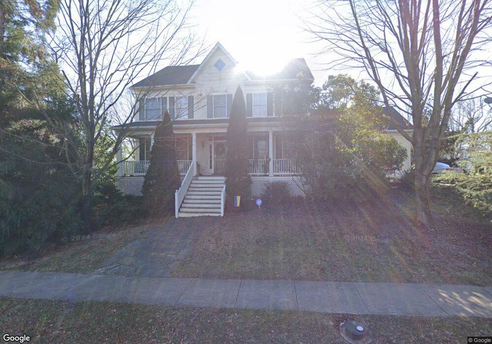 612 E G St, Purcellville, VA 20132 - photo 1
