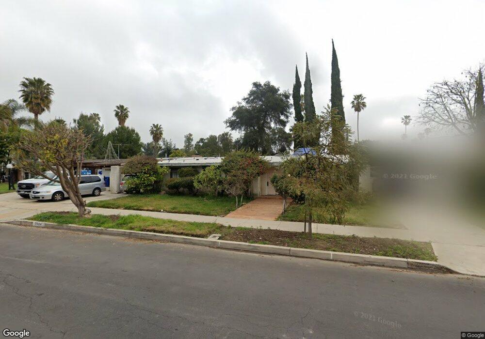 7924 Bothwell Rd, Reseda, CA 91335 - photo 1