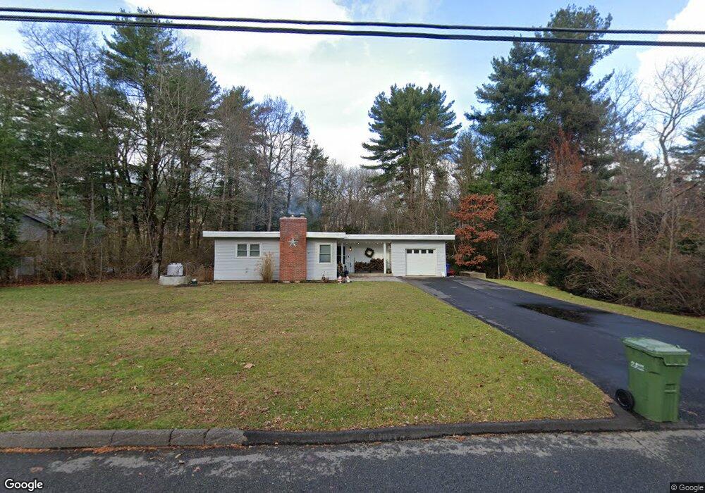 151 Three Mile Rd, Glastonbury, CT 06033 - photo 1