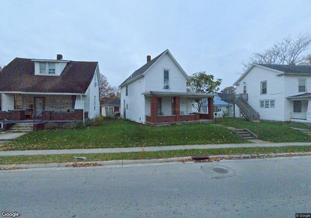 615 Bellefontaine St, Wapakoneta, OH 45895 - photo 1