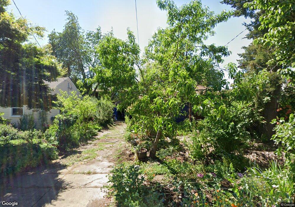 1622 W Broadway, Eugene, OR 97402 - photo 1