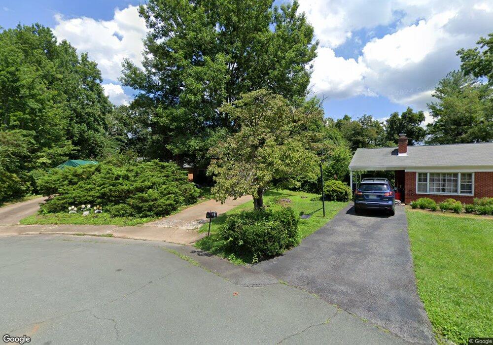 107 Linda Ct unit A, Charlottesville, VA 22901 - photo 1