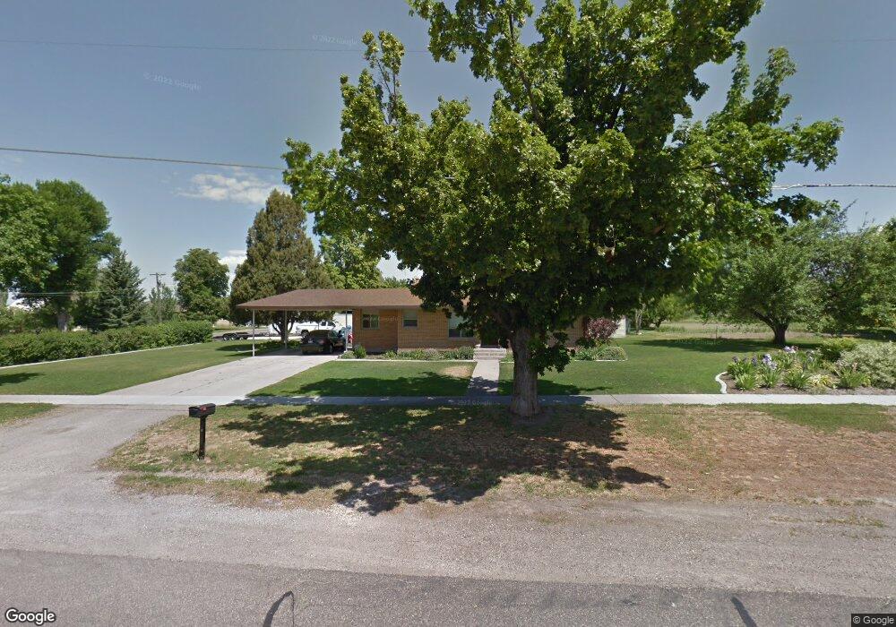 295 W 200 S, Smithfield, UT 84335 - photo 1