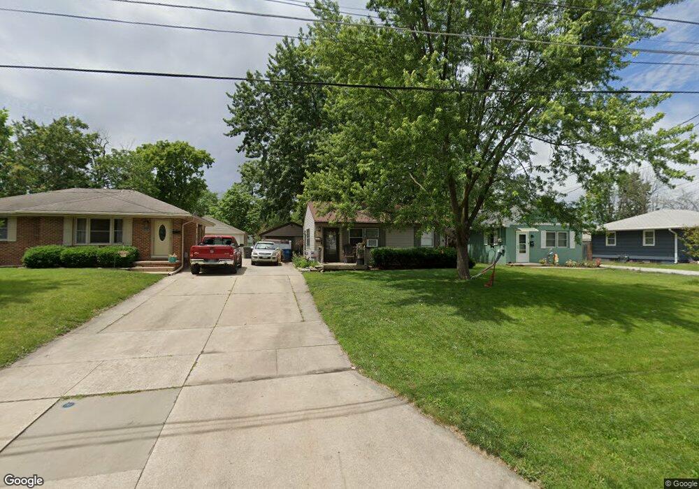 1320 E 26th Ct, Des Moines, IA 50317 - photo 1
