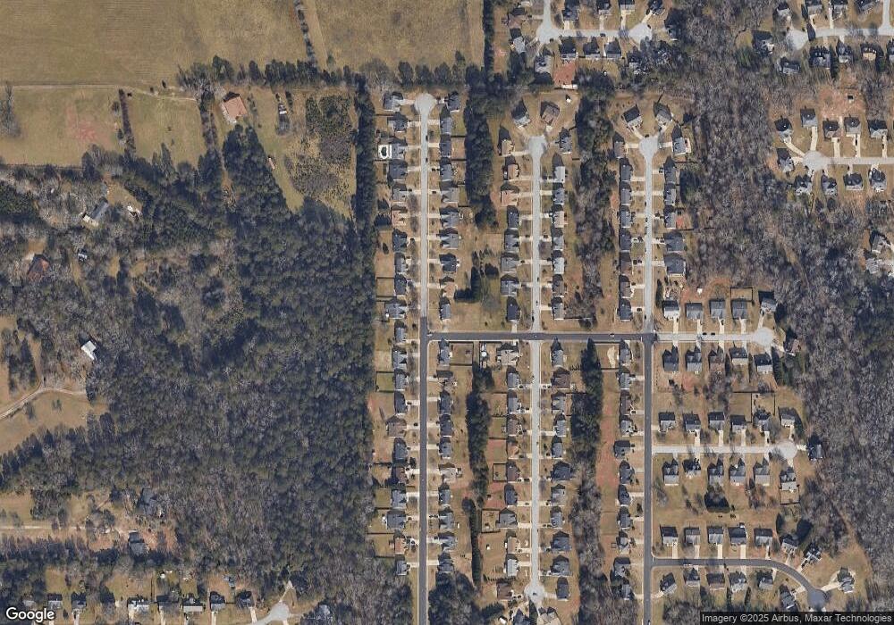 220 Queensland Ln unit 2, Covington, GA 30016 - photo 1