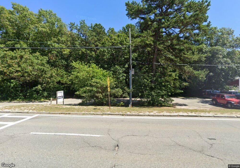 372 Marion Rd, Wareham, MA 02571 - photo 1