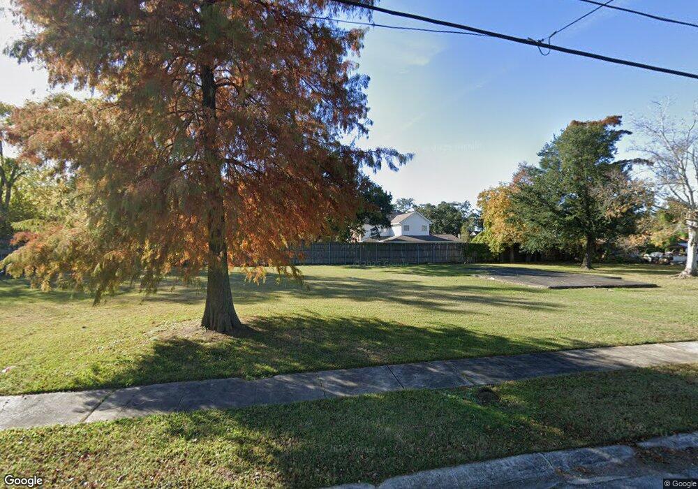 4736 Saint Ferdinand Dr, New Orleans, LA 70126 - photo 1