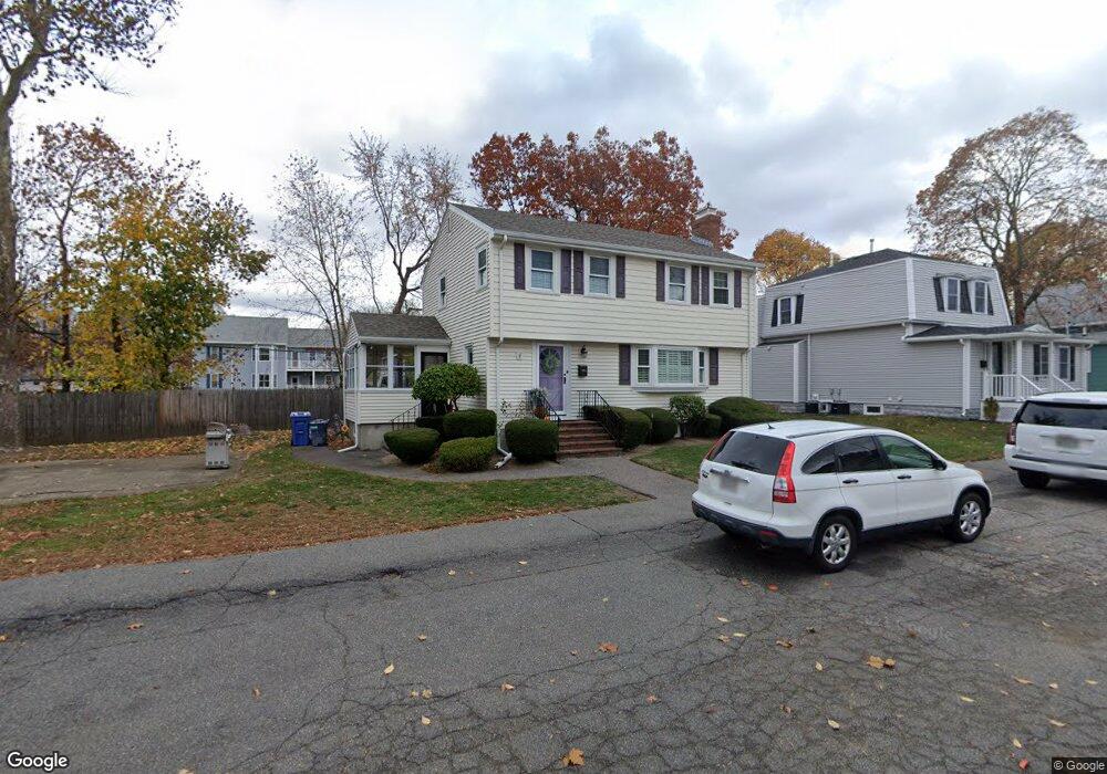 11 Avon Ct, Wakefield, MA 01880 - photo 1