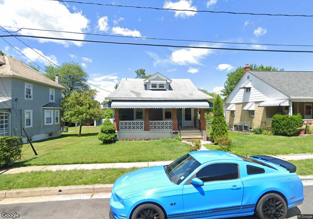 2208 Corbin Rd, Baltimore, MD 21214 - photo 1