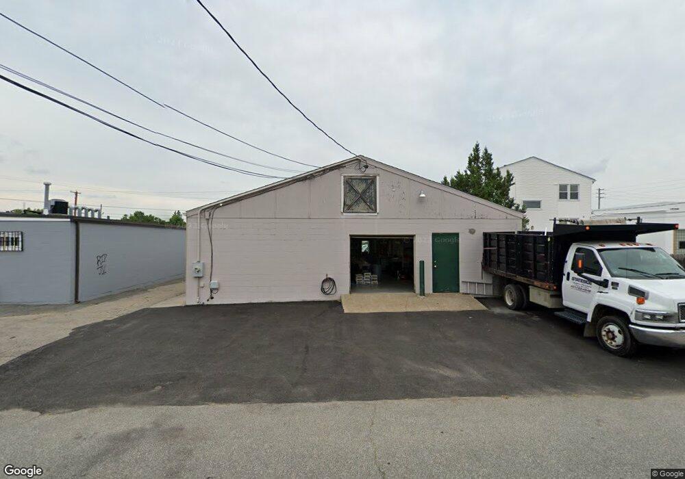 651 Cottage St, Pawtucket, RI 02861 - photo 1