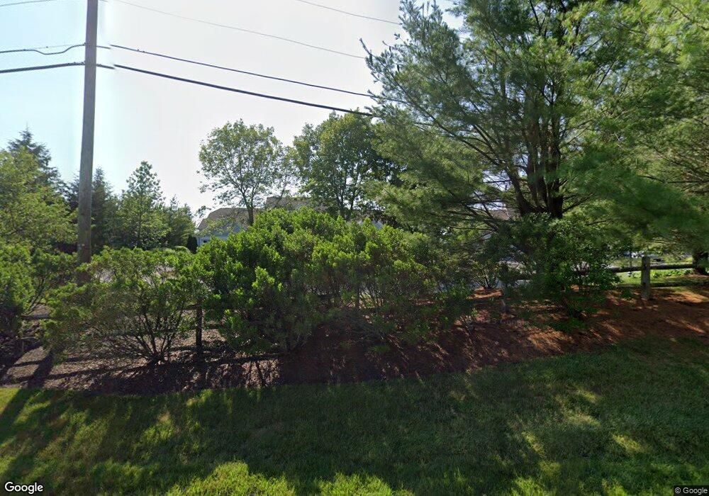 103 Topsail Dr, Tiverton, RI 02878 - photo 1