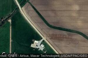26620 Allens Grove Rd, Dixon, IA 52745