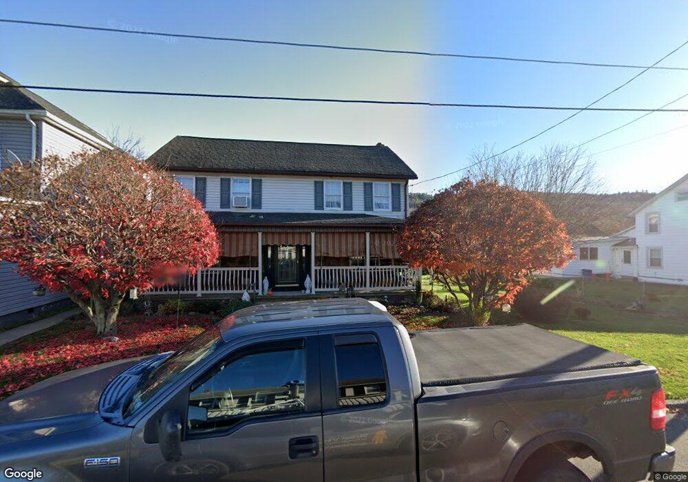 1090 Walnut St, Nanticoke, PA 18634 - photo 1