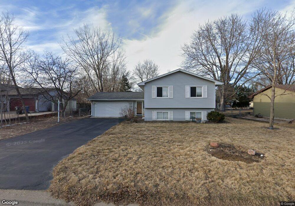 10680 99th Place N, Maple Grove, MN 55369 - photo 1