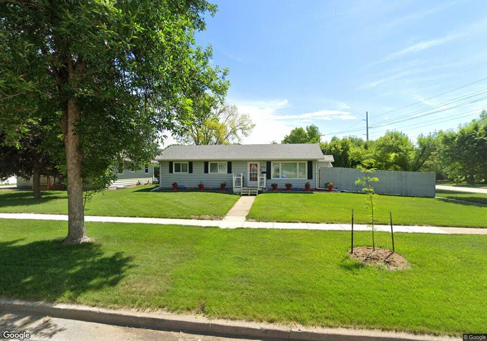 1926 16 1/2 St S, Fargo, ND 58103 - photo 1