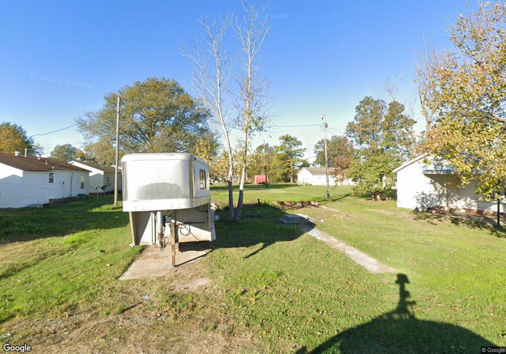 1920 S Porter St, Stuttgart, AR 72160 - photo 1